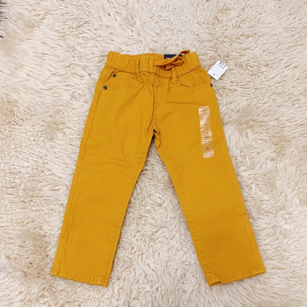 GAP Slim Jeans